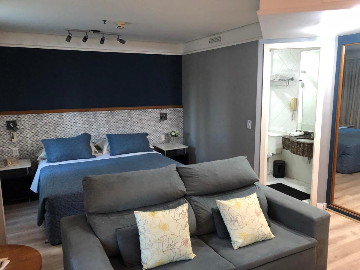 Apartamento Charmoso flat na Vila Olímpia entre os shoppings JK e Vila Olímpia São Paulo