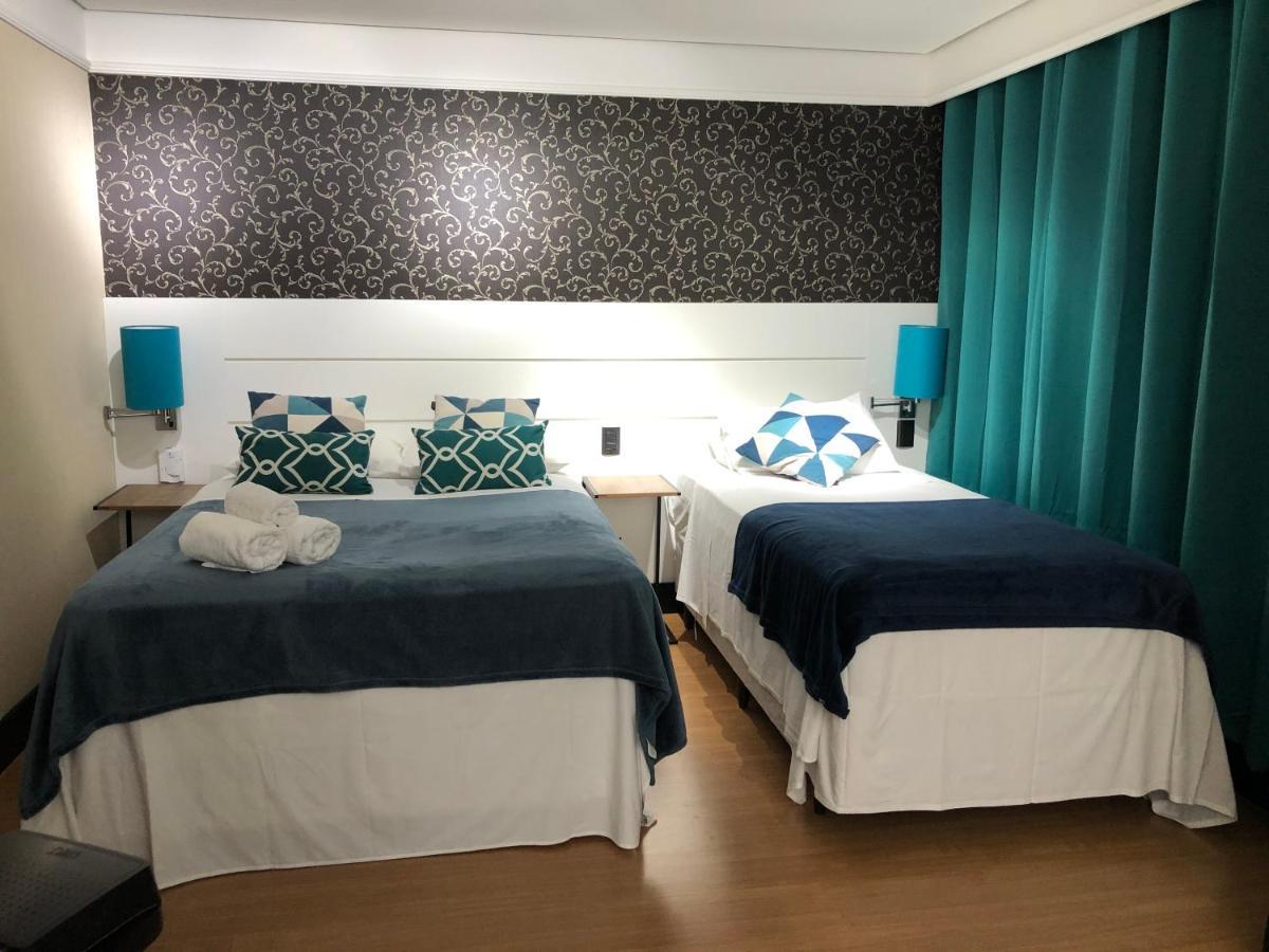 Charmoso flat na Vila Olímpia entre os shoppings JK e Vila Olímpia *
