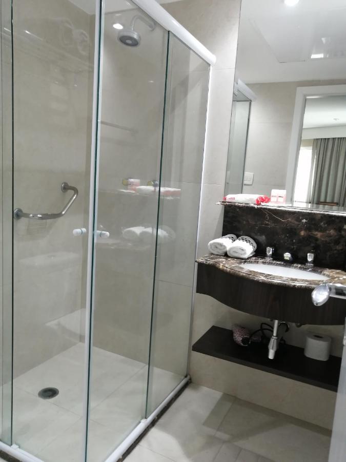 Charmoso flat na Vila Olímpia entre os shoppings JK e Vila Olímpia Apartamento
