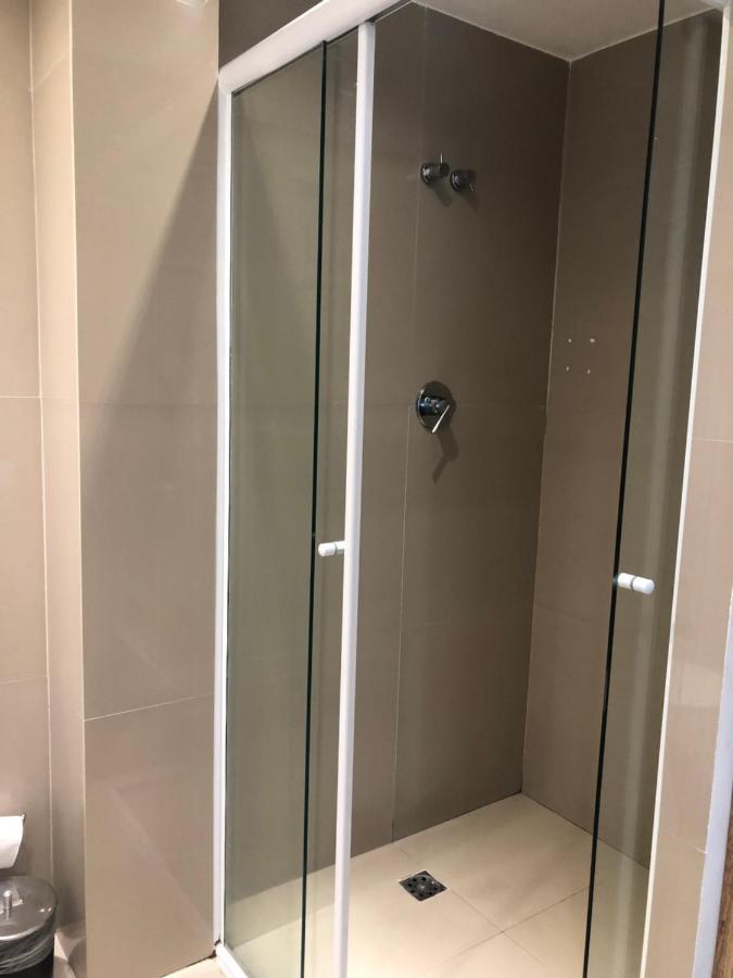 Charmoso flat na Vila Olímpia entre os shoppings JK e Vila Olímpia Apartamento São Paulo