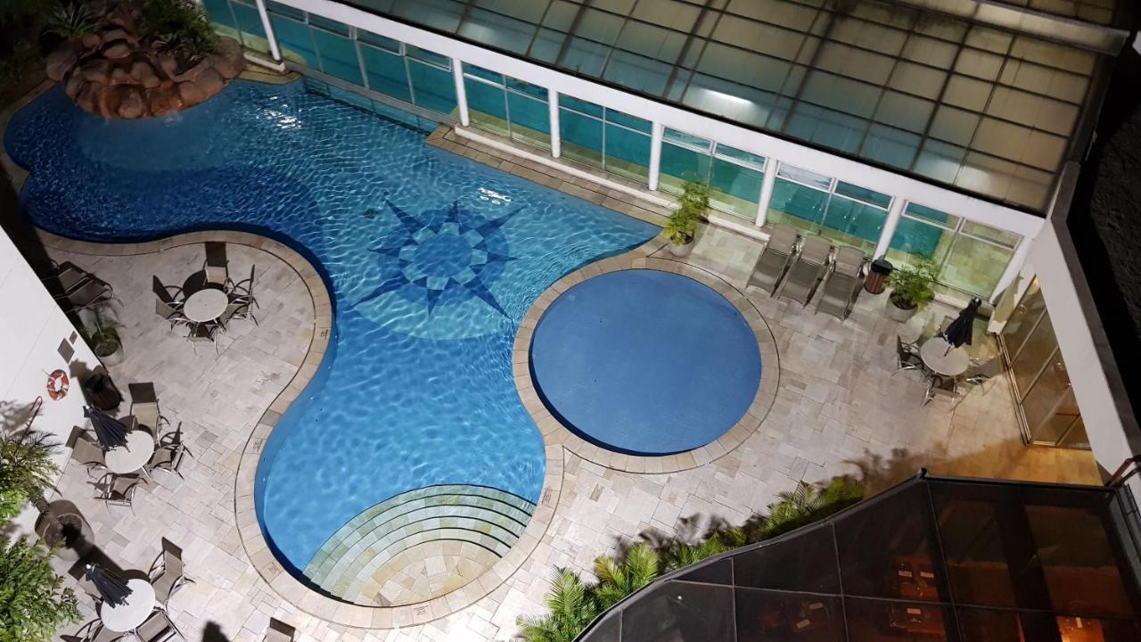 Charmoso flat na Vila Olímpia entre os shoppings JK e Vila Olímpia Apartamento *